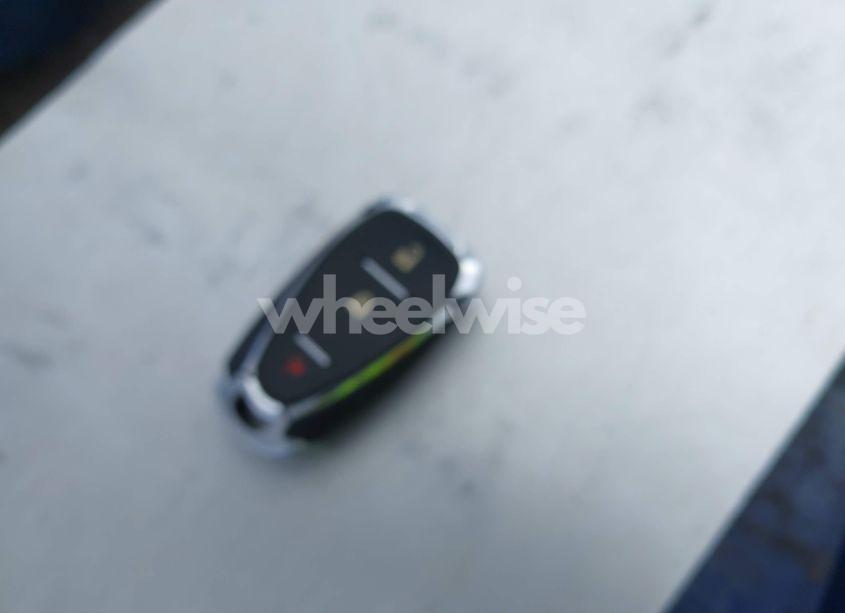 Photo 11 of 2020 Chevrolet Equinox FWD LS (VIN 3GNAXHEV7LS668322)