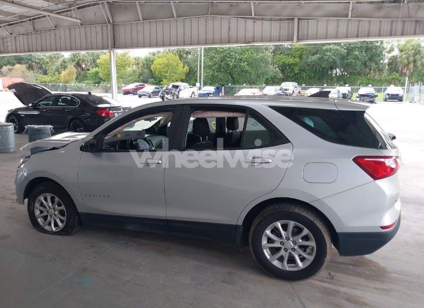 Photo 14 of 2020 Chevrolet Equinox FWD LS (VIN 3GNAXHEV7LS692927)
