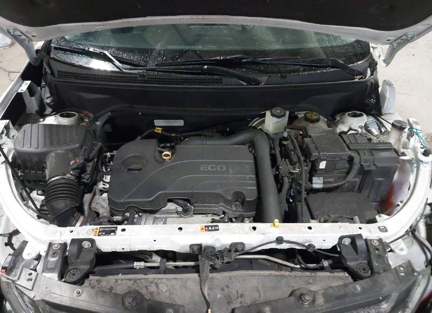 Photo 10 of 2020 Chevrolet Equinox FWD LS (VIN 3GNAXHEV7LS708172)