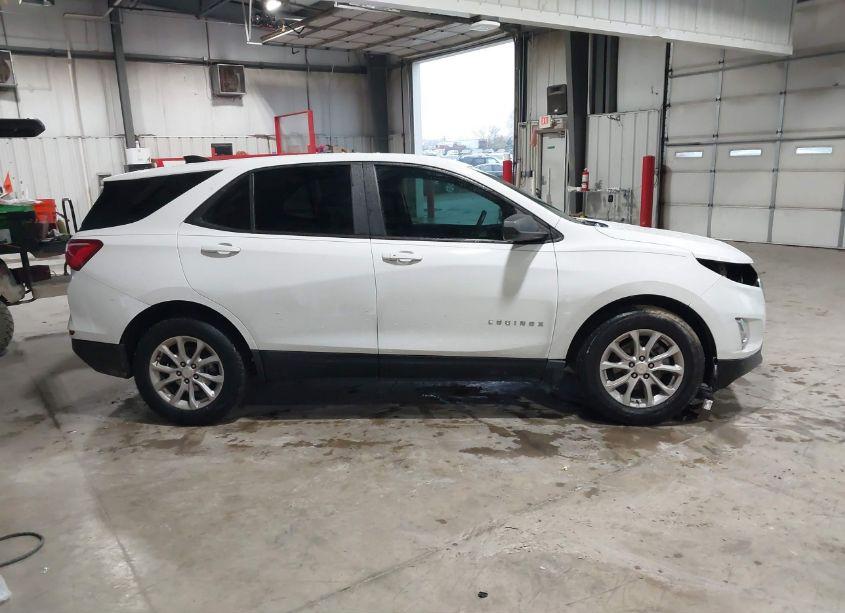 Photo 13 of 2020 Chevrolet Equinox FWD LS (VIN 3GNAXHEV7LS708172)