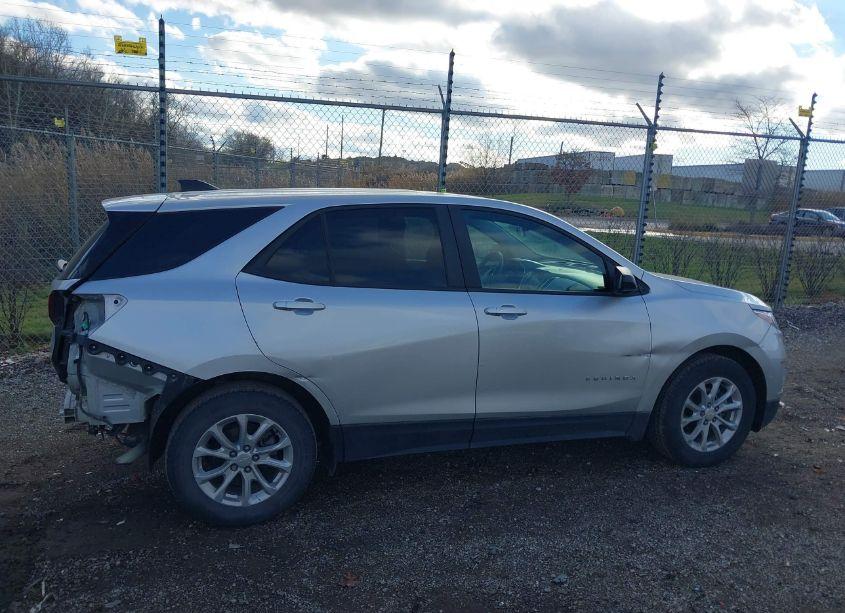 Photo 14 of 2020 Chevrolet Equinox FWD LS (VIN 3GNAXHEV7LS737963)