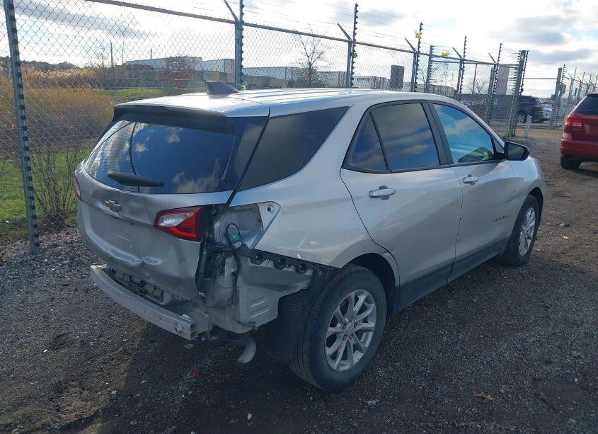 Photo 4 of 2020 Chevrolet Equinox FWD LS (VIN 3GNAXHEV7LS737963)