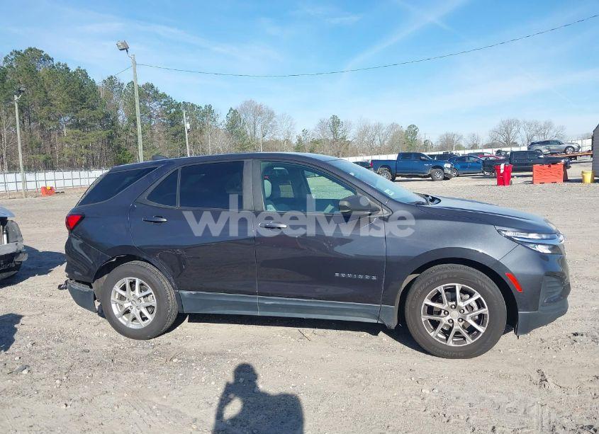 Photo 14 of 2022 Chevrolet Equinox FWD LS (VIN 3GNAXHEV7NS174173)