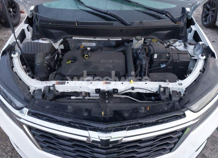 Photo 10 of 2022 Chevrolet Equinox FWD LS (VIN 3GNAXHEV7NS237661)