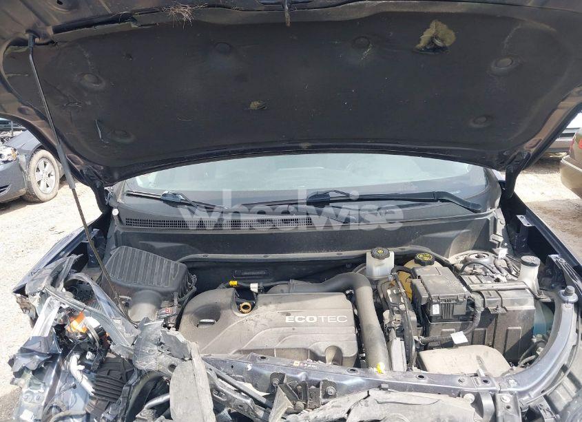 Photo 10 of 2018 Chevrolet Equinox LS (VIN 3GNAXHEV8JL393227)