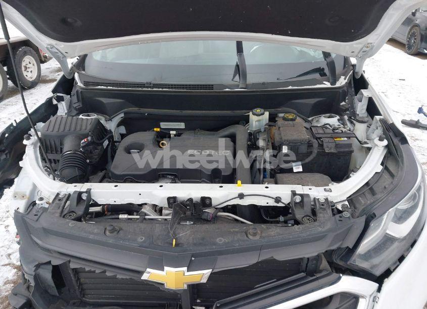 Photo 10 of 2018 Chevrolet Equinox LS (VIN 3GNAXHEV8JL395446)