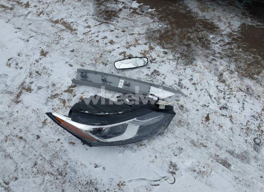 Photo 12 of 2018 Chevrolet Equinox LS (VIN 3GNAXHEV8JL395446)