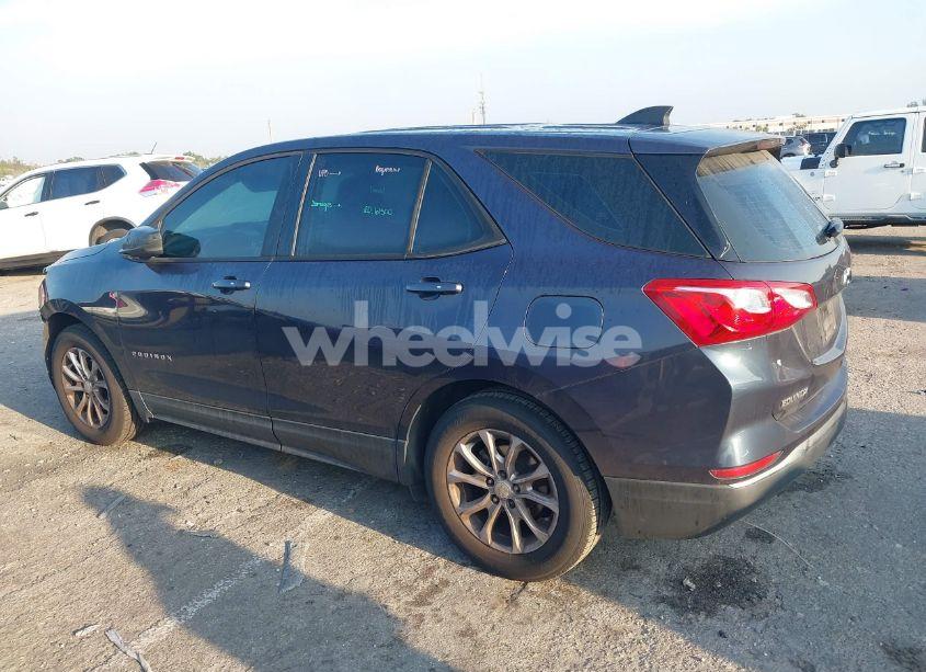 Photo 20 of 2018 Chevrolet Equinox LS (VIN 3GNAXHEV8JS503909)