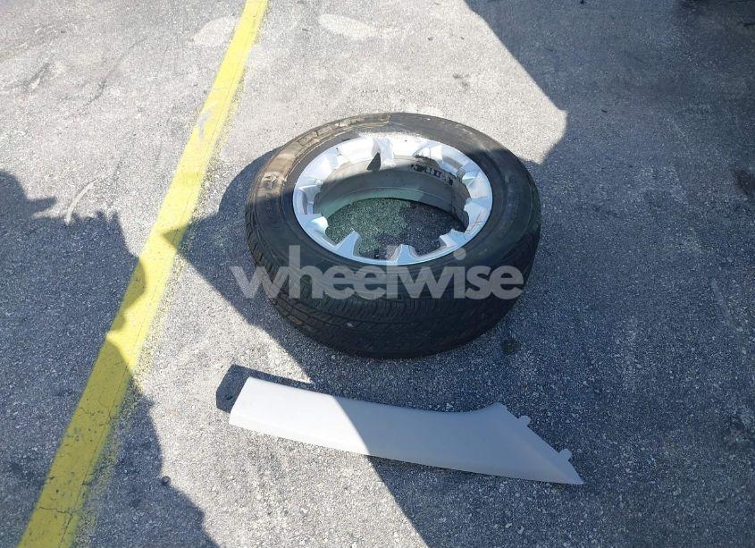 Photo 12 of 2019 Chevrolet Equinox LS (VIN 3GNAXHEV8KS574562)