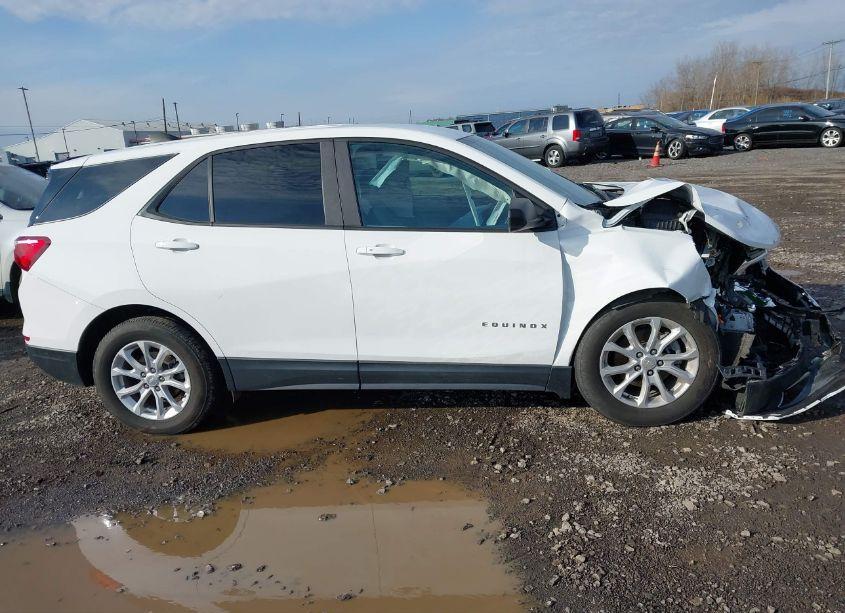 Photo 13 of 2020 Chevrolet Equinox FWD LS (VIN 3GNAXHEV8LS521765)