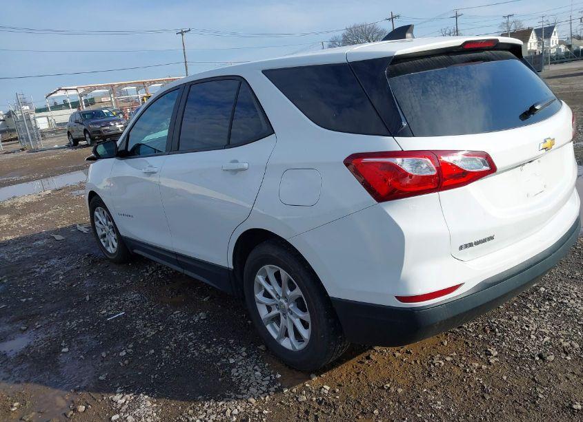Photo 3 of 2020 Chevrolet Equinox FWD LS (VIN 3GNAXHEV8LS521765)