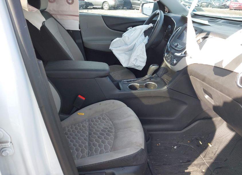 Photo 5 of 2020 Chevrolet Equinox FWD LS (VIN 3GNAXHEV8LS521765)