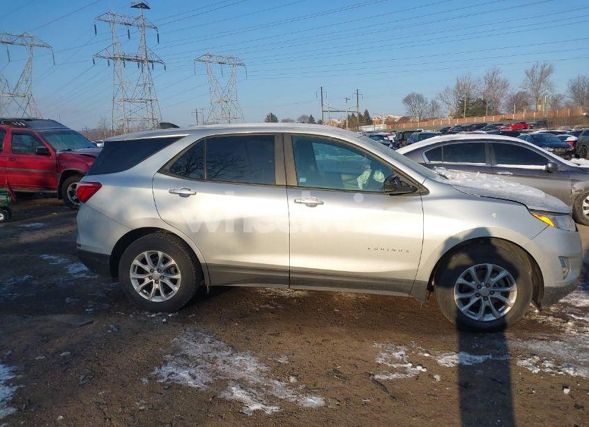 Photo 13 of 2020 Chevrolet Equinox FWD LS (VIN 3GNAXHEV8LS670290)