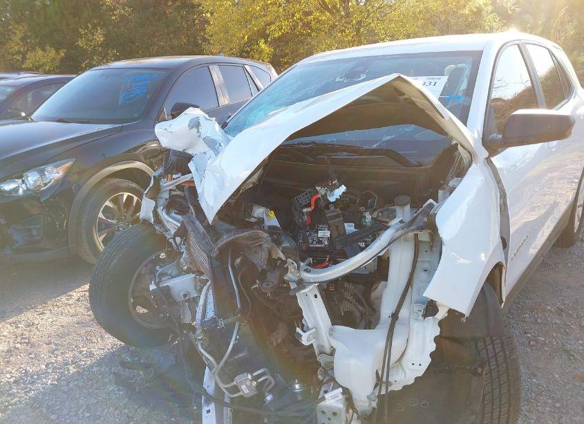 Photo 6 of 2020 Chevrolet Equinox FWD LS (VIN 3GNAXHEV8LS680625)