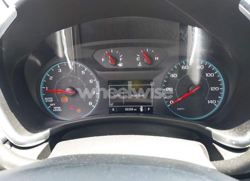 Photo 7 of 2020 Chevrolet Equinox FWD LS (VIN 3GNAXHEV8LS696940)