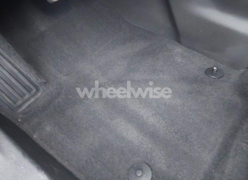 Photo 18 of 2020 Chevrolet Equinox FWD LS (VIN 3GNAXHEV8LS698591)