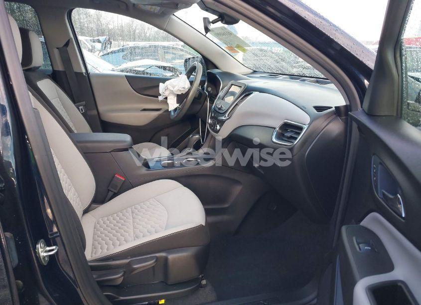 Photo 5 of 2020 Chevrolet Equinox FWD LS (VIN 3GNAXHEV8LS698591)