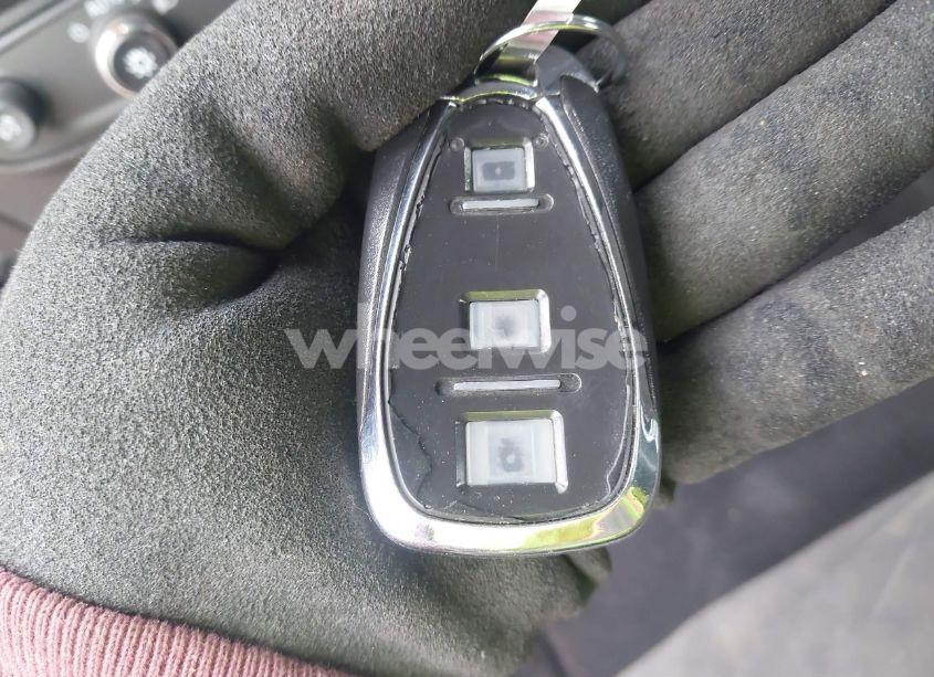 Photo 11 of 2020 Chevrolet Equinox FWD LS (VIN 3GNAXHEV8LS716944)