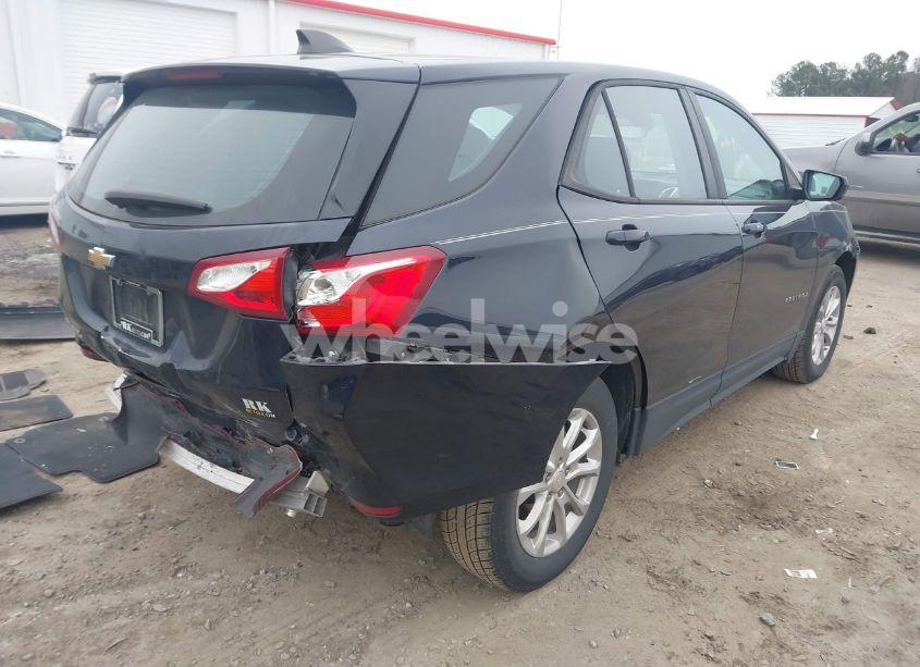 Photo 4 of 2020 Chevrolet Equinox FWD LS (VIN 3GNAXHEV8LS716944)
