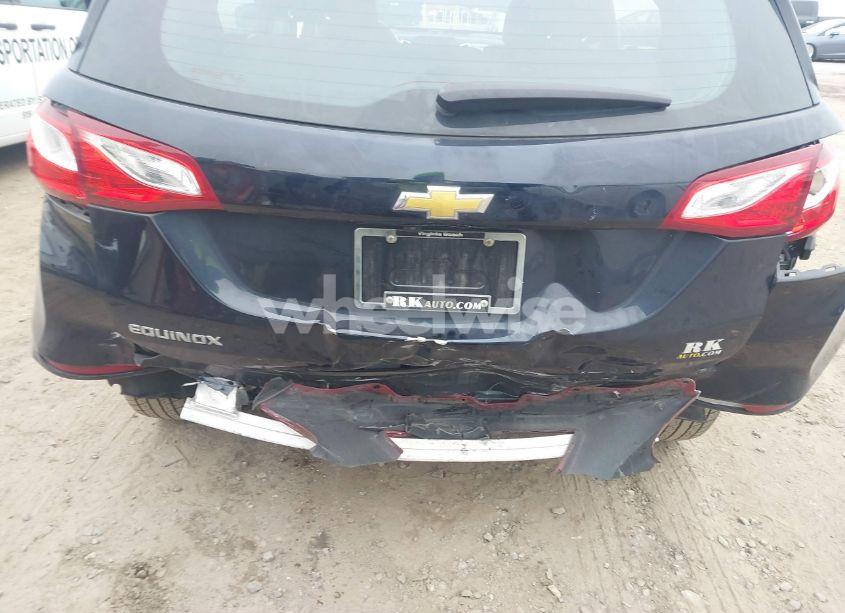 Photo 6 of 2020 Chevrolet Equinox FWD LS (VIN 3GNAXHEV8LS716944)