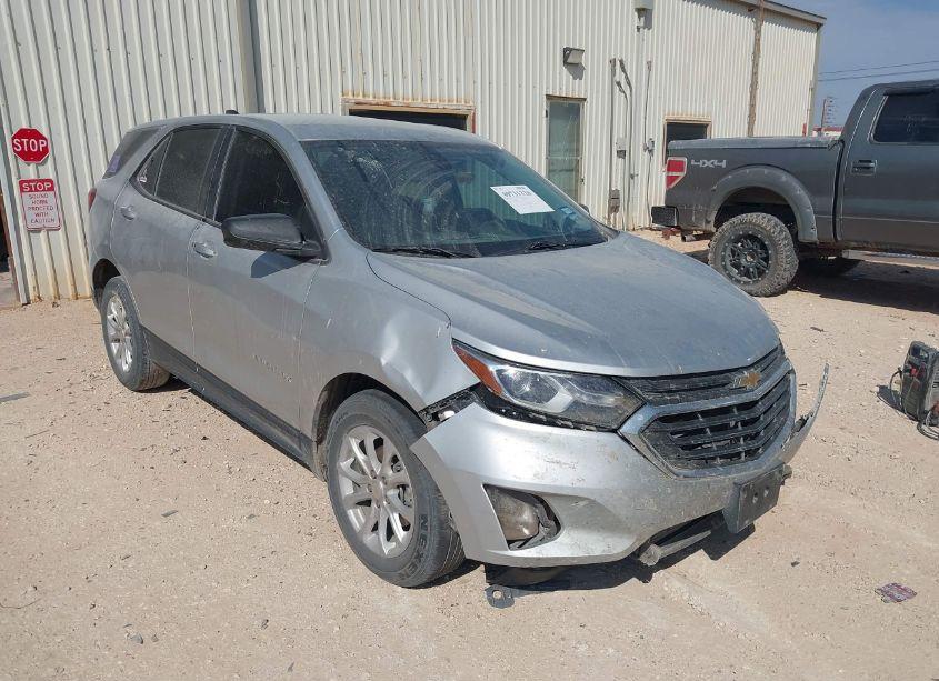 2020 Chevrolet Equinox FWD LS (VIN 3GNAXHEV8LS728592) main photo