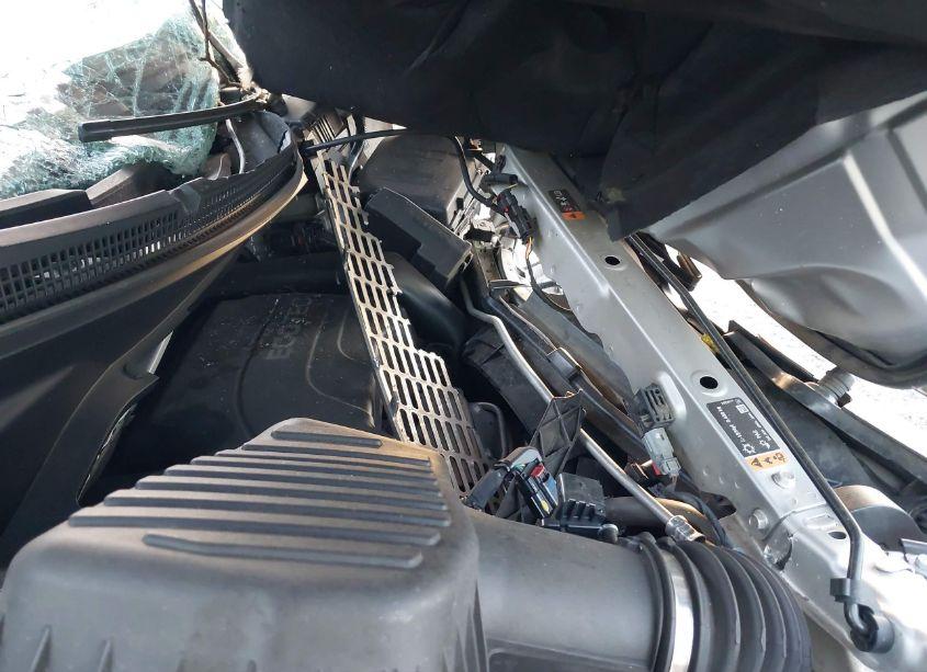 Photo 10 of 2021 Chevrolet Equinox FWD LS (VIN 3GNAXHEV8MS120475)