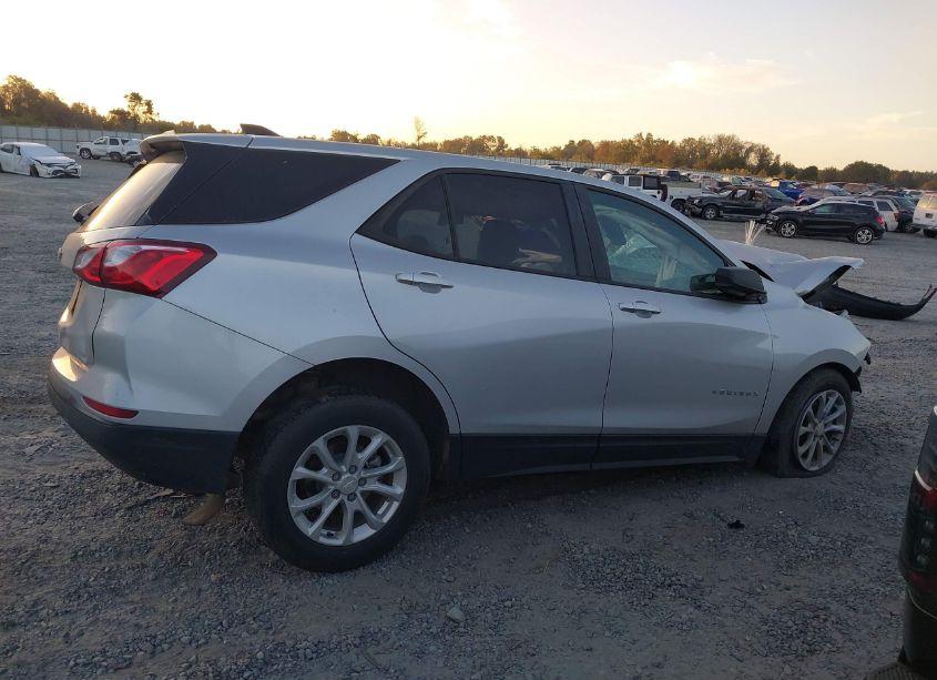 Photo 13 of 2021 Chevrolet Equinox FWD LS (VIN 3GNAXHEV8MS120475)