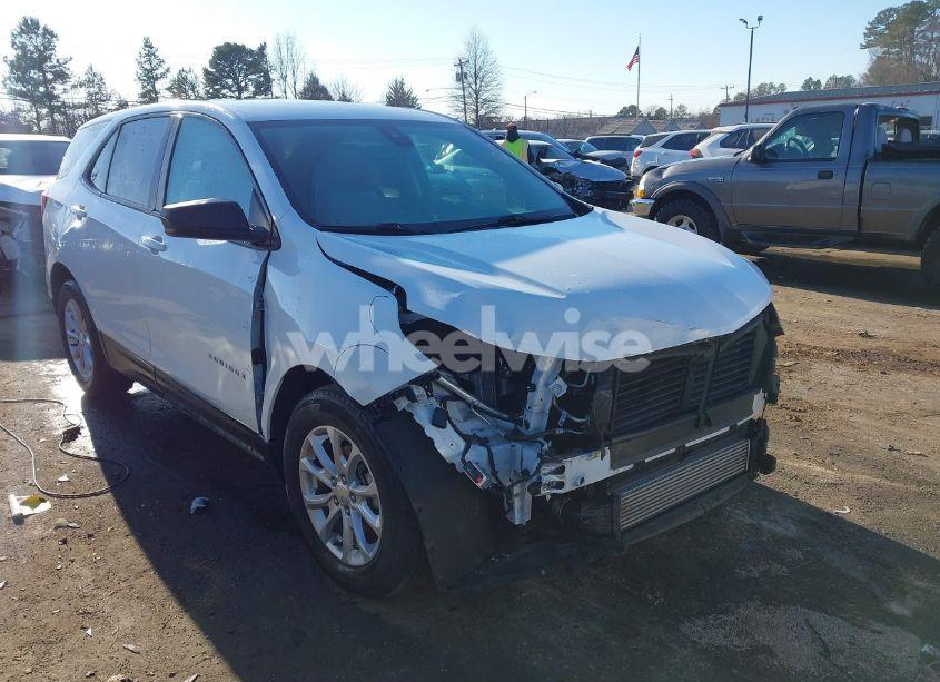 2021 Chevrolet Equinox FWD LS (VIN 3GNAXHEV8MS140080) main photo