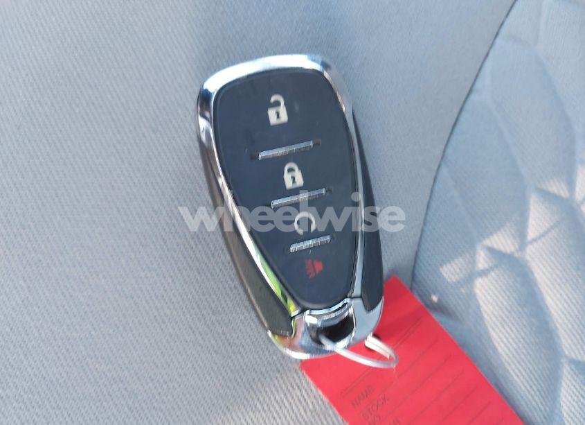 Photo 11 of 2021 Chevrolet Equinox FWD LS (VIN 3GNAXHEV8MS140080)