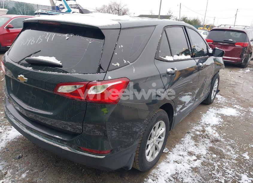 Photo 4 of 2018 Chevrolet Equinox LS (VIN 3GNAXHEV9JL101813)