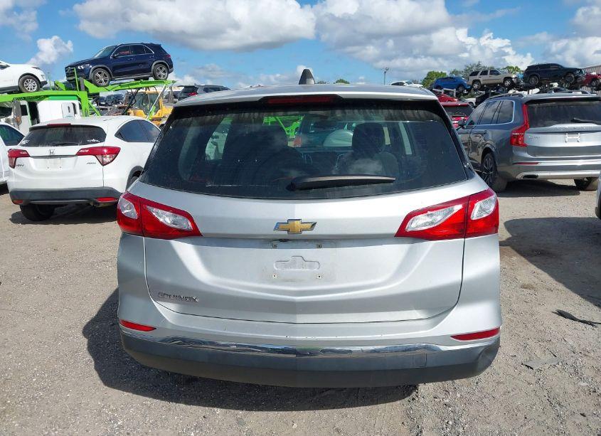 Photo 17 of 2018 Chevrolet Equinox LS (VIN 3GNAXHEV9JL377702)