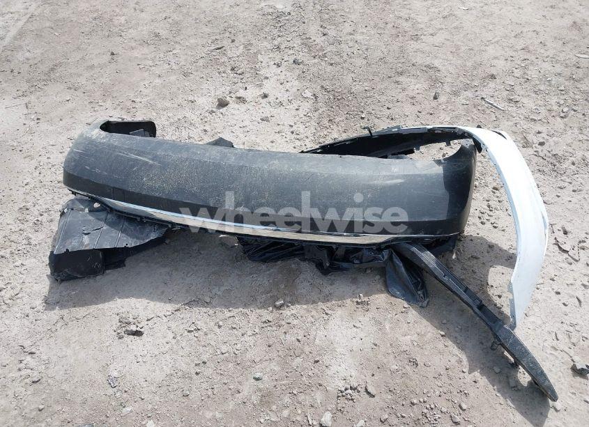 Photo 12 of 2018 Chevrolet Equinox LS (VIN 3GNAXHEV9JS617384)