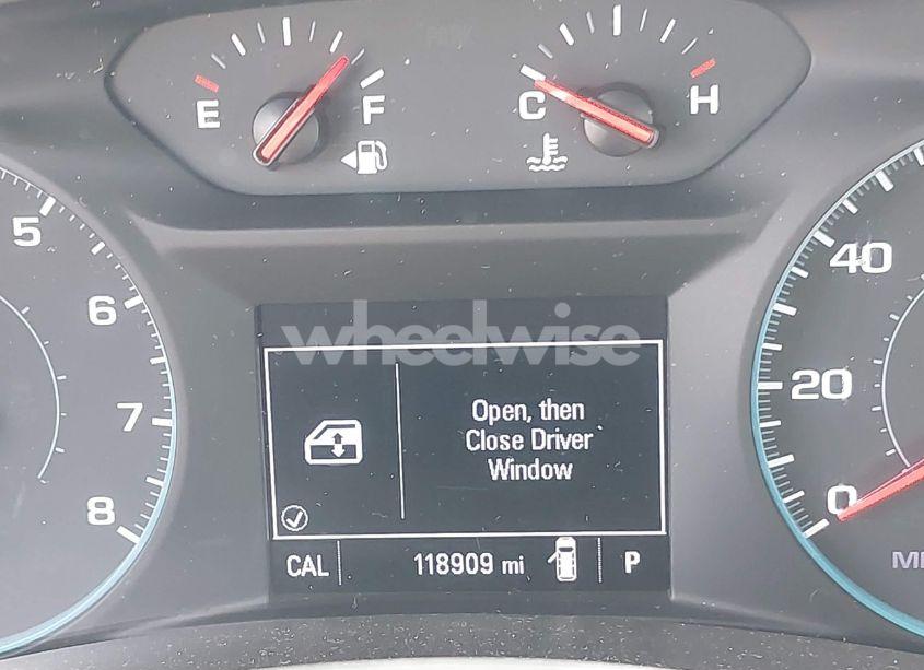 Photo 16 of 2018 Chevrolet Equinox LS (VIN 3GNAXHEV9JS617384)