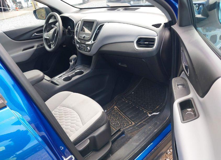 Photo 5 of 2019 Chevrolet Equinox LS (VIN 3GNAXHEV9KS575039)