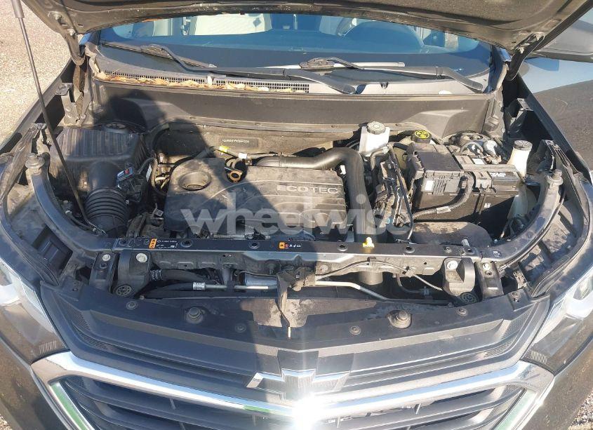 Photo 10 of 2019 Chevrolet Equinox LS (VIN 3GNAXHEV9KS664223)
