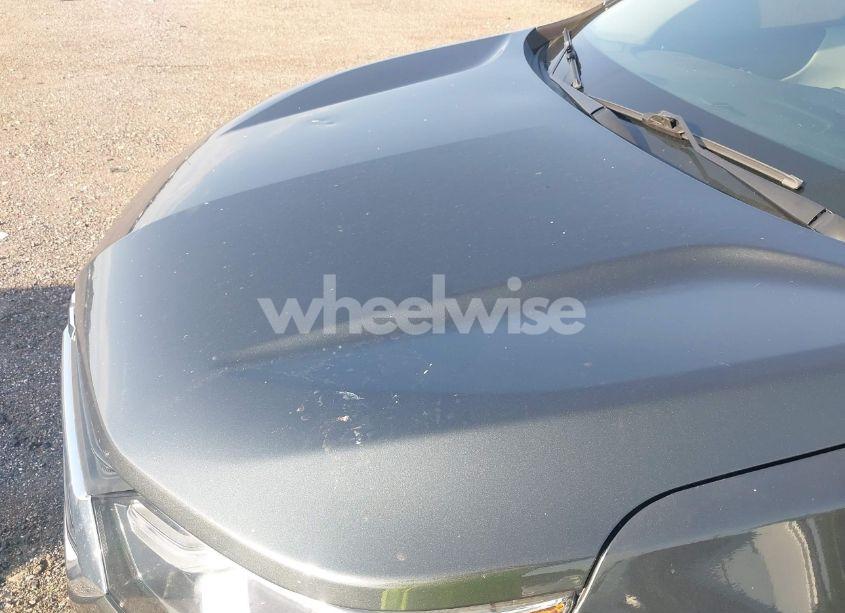 Photo 6 of 2019 Chevrolet Equinox LS (VIN 3GNAXHEV9KS664223)