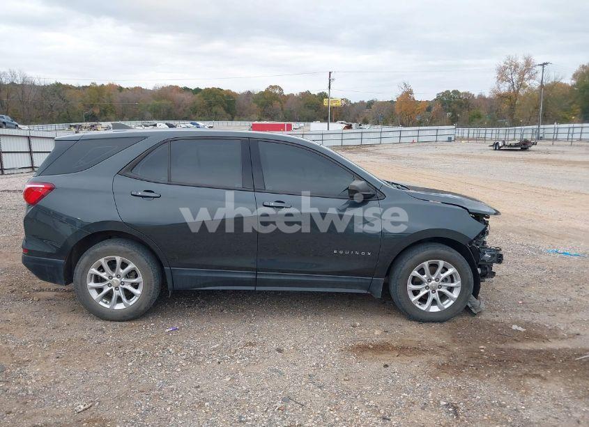 Photo 14 of 2019 Chevrolet Equinox LS (VIN 3GNAXHEV9KS671866)