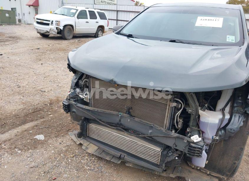 Photo 6 of 2019 Chevrolet Equinox LS (VIN 3GNAXHEV9KS671866)