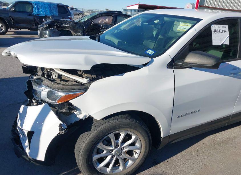 Photo 18 of 2020 Chevrolet Equinox FWD LS (VIN 3GNAXHEV9LS669536)