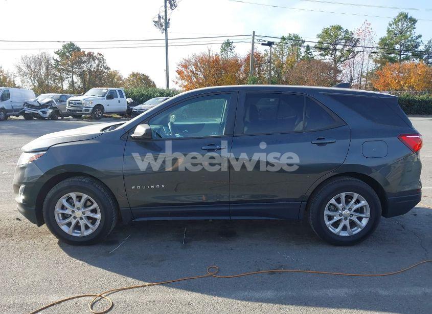 Photo 14 of 2020 Chevrolet Equinox FWD LS (VIN 3GNAXHEV9LS671755)