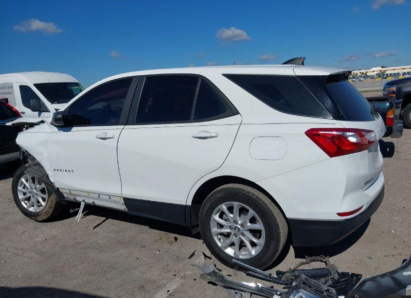 Photo 15 of 2021 Chevrolet Equinox FWD LS (VIN 3GNAXHEV9MS104155)