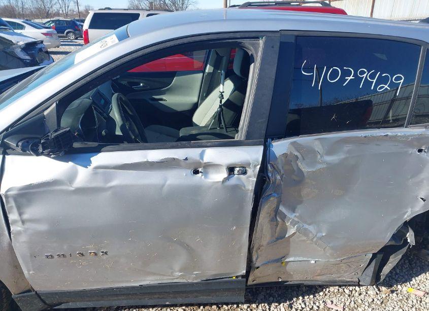 Photo 15 of 2021 Chevrolet Equinox FWD LS (VIN 3GNAXHEV9MS117763)