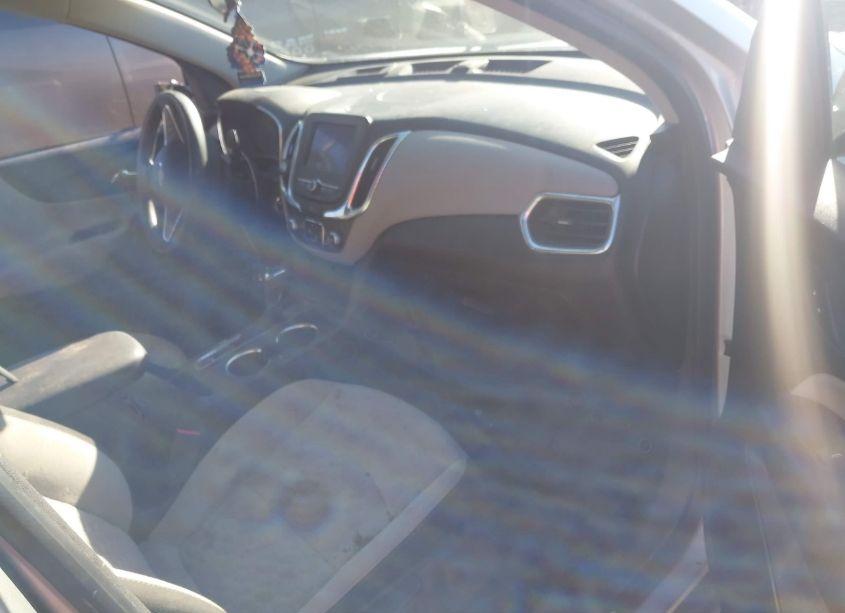 Photo 5 of 2021 Chevrolet Equinox FWD LS (VIN 3GNAXHEV9MS117763)