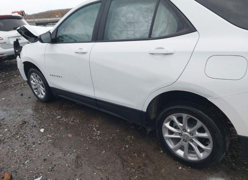 Photo 14 of 2021 Chevrolet Equinox FWD LS (VIN 3GNAXHEV9MS138984)