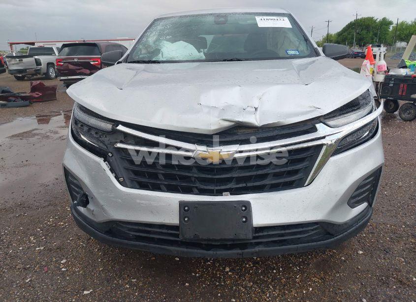 Photo 6 of 2022 Chevrolet Equinox FWD LS (VIN 3GNAXHEV9NS114301)