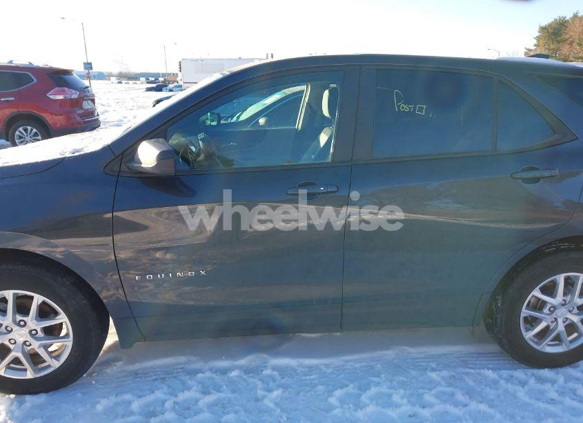 Photo 15 of 2022 Chevrolet Equinox FWD LS (VIN 3GNAXHEV9NS179505)