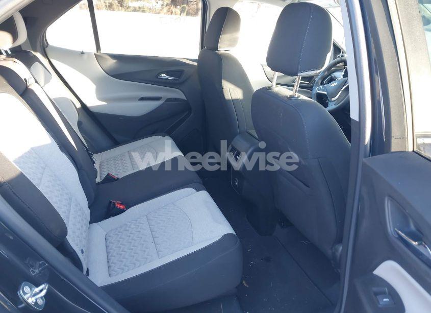 Photo 8 of 2022 Chevrolet Equinox FWD LS (VIN 3GNAXHEV9NS179505)