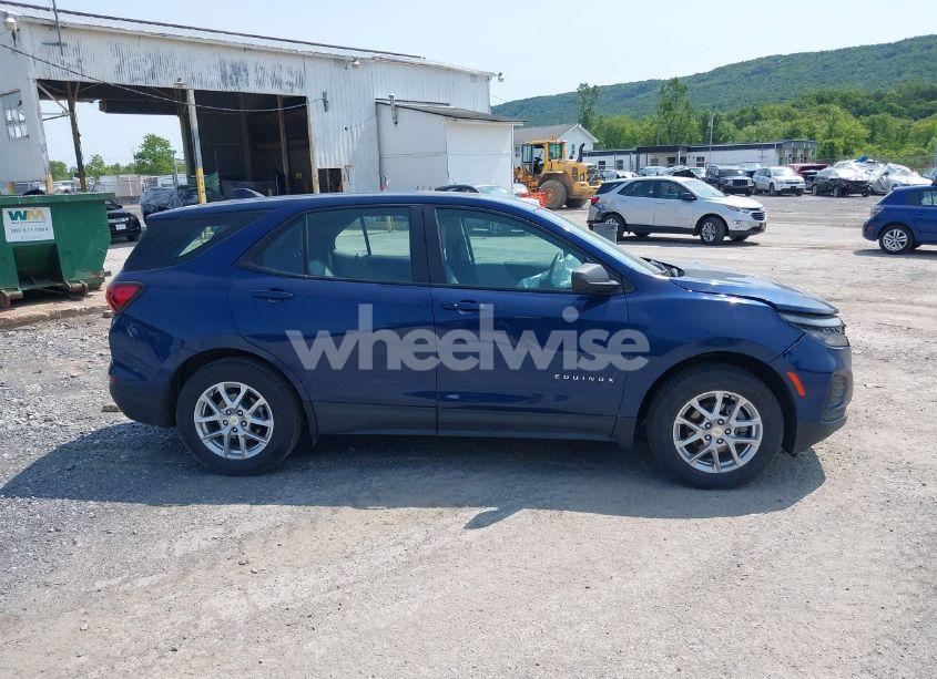 Photo 13 of 2022 Chevrolet Equinox FWD LS (VIN 3GNAXHEV9NS212647)