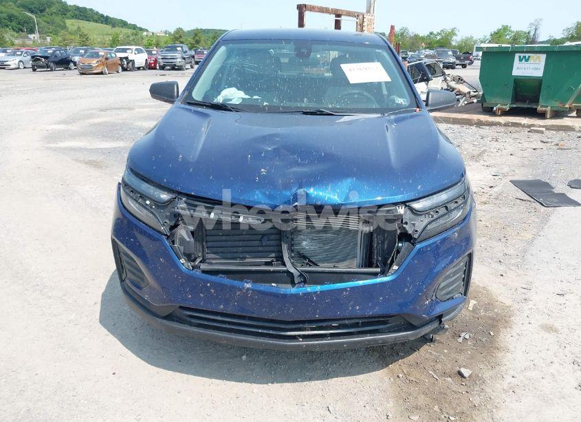 Photo 6 of 2022 Chevrolet Equinox FWD LS (VIN 3GNAXHEV9NS212647)