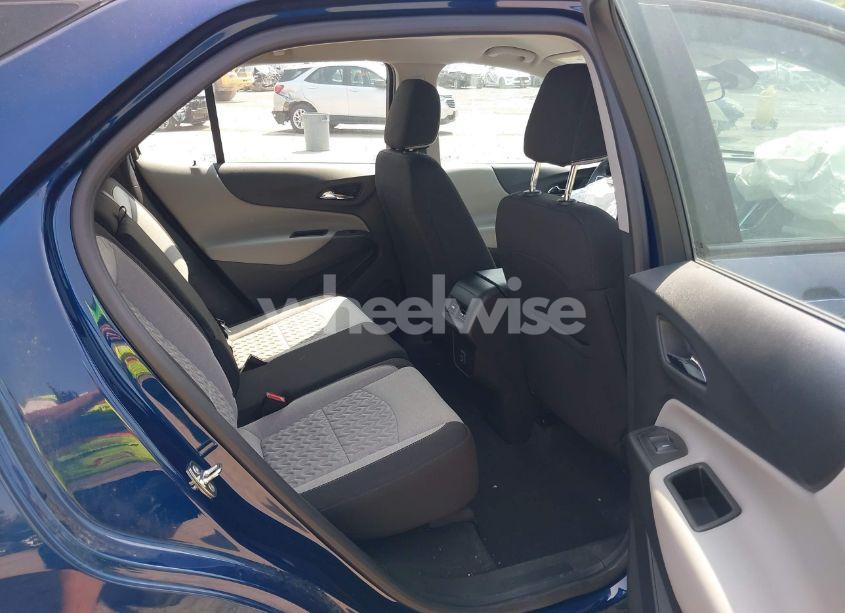 Photo 8 of 2022 Chevrolet Equinox FWD LS (VIN 3GNAXHEV9NS212647)